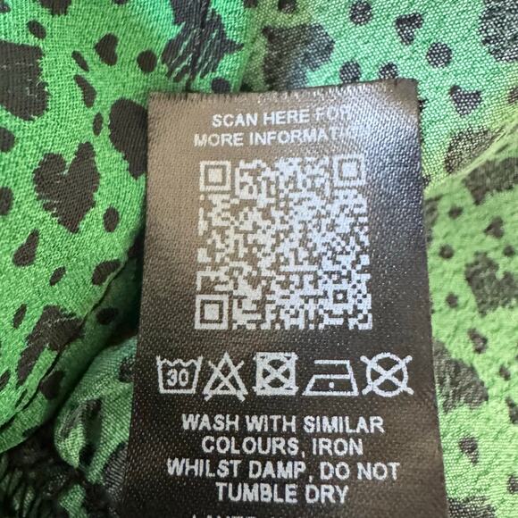 TOPSHOP‎ HEART PRINT PUFF SLEEVE BLOUSE IN GREEN NWOT WOMEN'S SIZE 8 - Picture 12 of 13